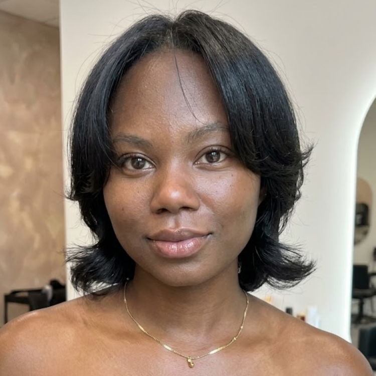 Natural Black Layered Bixie Cut Wig Soft Flipped Wave Texture Glueless Short Hair Wig For Women - Rafarada
