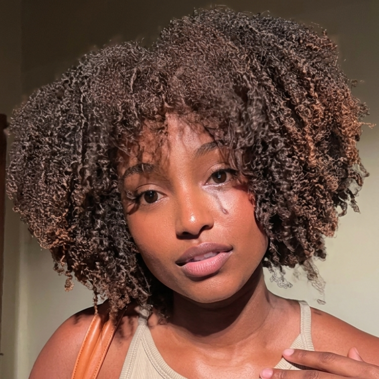 Realistic 4C Afro Coily Wig with Bangs Ombre Brown Highlights Kinky Curly Voluminous Short Bob Wig - Rafarada
